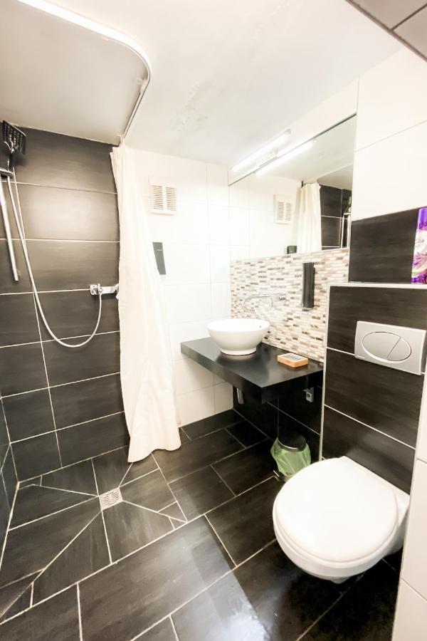 Tau Design Hotel Erlangen Exterior photo